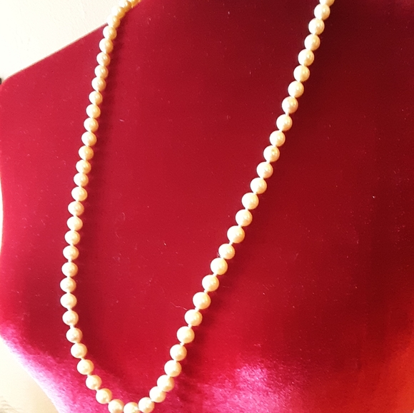 Vintage Faux Pearls Gold Clasp 30" - Picture 3 of 6